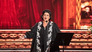 Katarzyna Łaska jako Montserrat Caballé