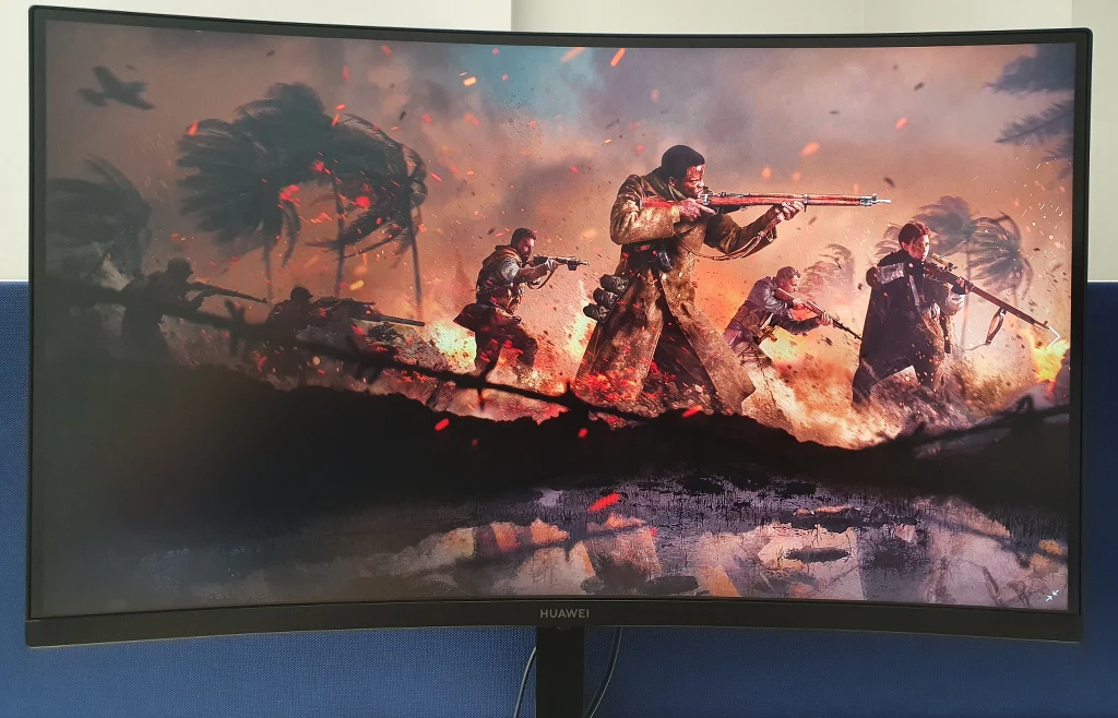 Dodatkowo wspiera HDR, ma solidną częstotliwość odświeżania na poziomie 165 Hz i wystarczająco dobre kąty widzenia (pomimo panelu VA) do pracy i rozrywki. Dodatkowo wspiera HDR, ma solidną częstotliwość odświeżania na poziomie 165 Hz i wystarczająco dobre kąty widzenia (pomimo panelu VA) do pracy i rozrywki.