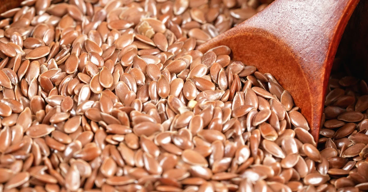 Siemię lniane może okazać się pomocne także w walce o piękną skórę