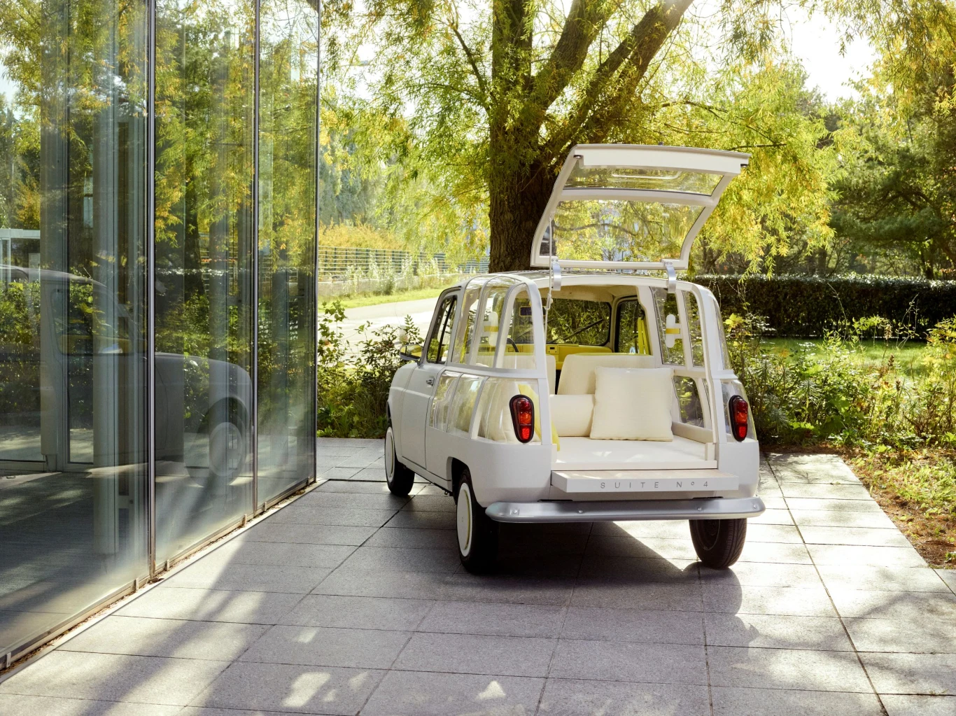 Renault SUITE N°4 