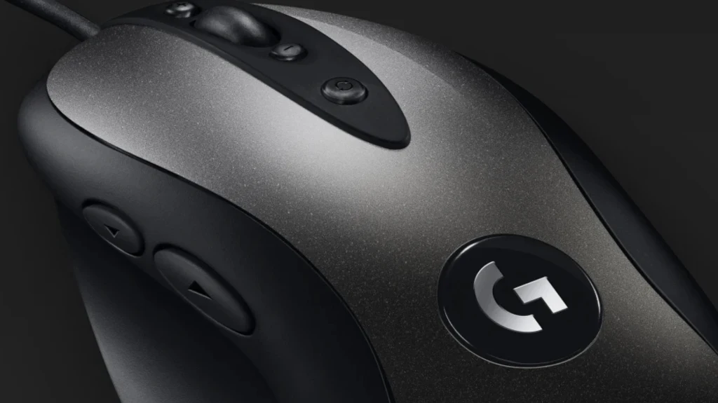 MX518 zainspirowała rzesze fanów na całym świecie proszących o jej powrót. Logitech G wysłuchał tych próśb i w efekcie wyprodukował ulepszoną wersję legendy, która otrzymała sensor HERO 16K. Na powrót MX518 czekali nie tylko gracze, ale również profesjonaliści. Z tej myszy korzystają między innymi KennyS oraz JAKZ z G2 Esports.