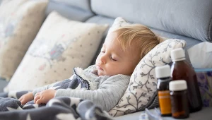 Kataru u niemowlaka nie należy bagatelizować, ponieważ przy większym nasileniu może przerodzić się w infekcję ucha