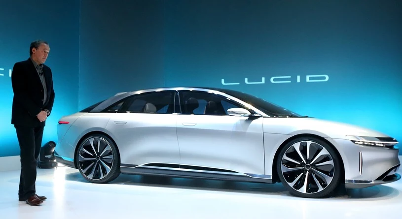 Lucid Air - pierwsze 20 szuk już trafiło do klientów. Mają rekordowy zasięg i osiągi!