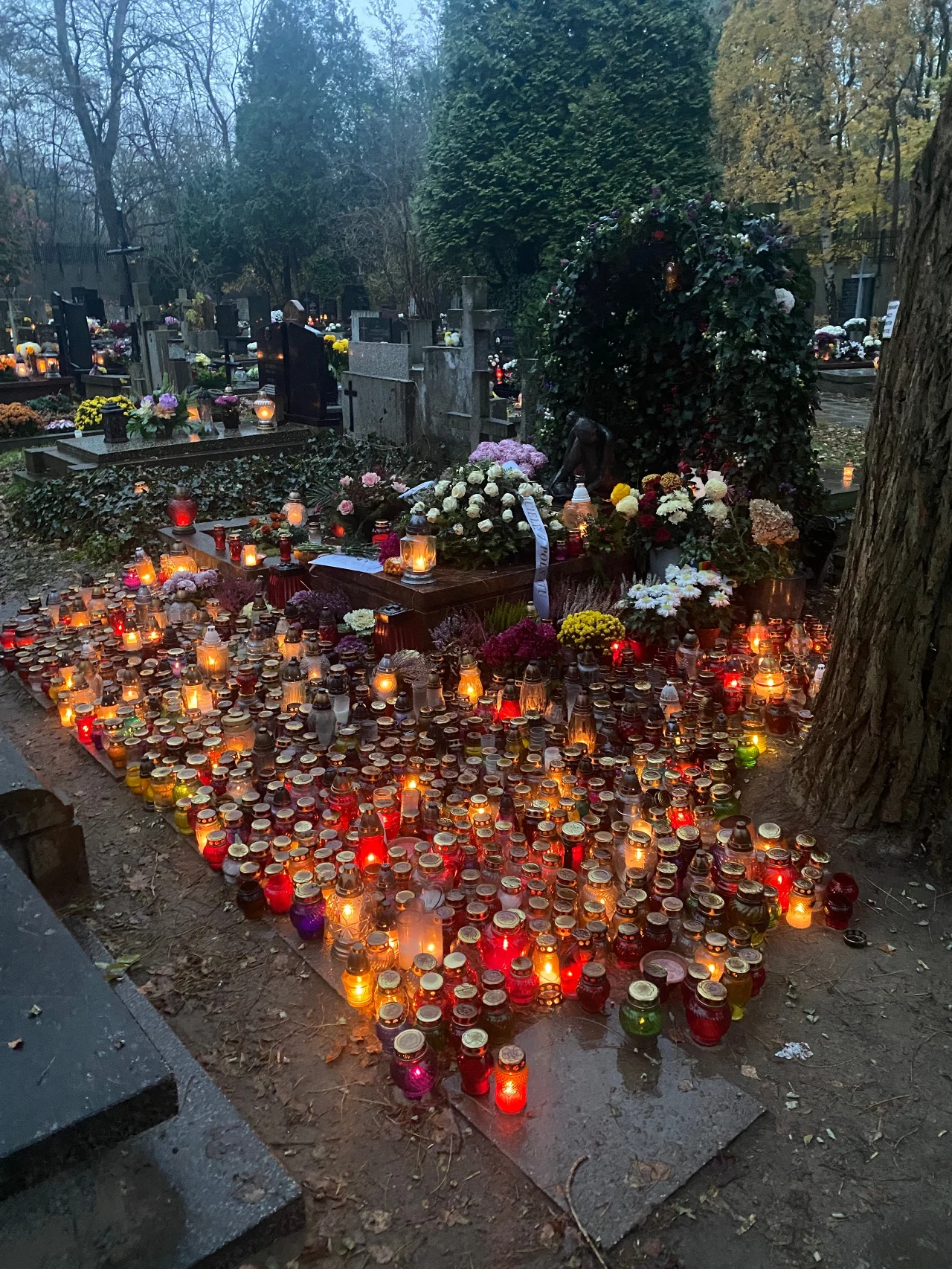 Tak wygląda grób Kory 2 listopada 2021 Tak wygląda grób Kory 2 listopada 2021
