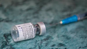 Pfizer podwyższa prognozę zysków. Zarobi miliardy dolarów