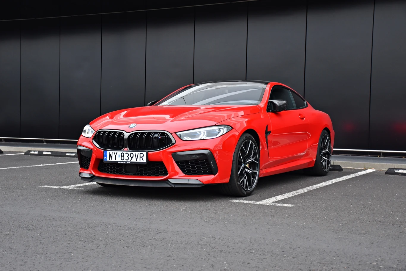 BMW M8 competition. Zdjęcia 