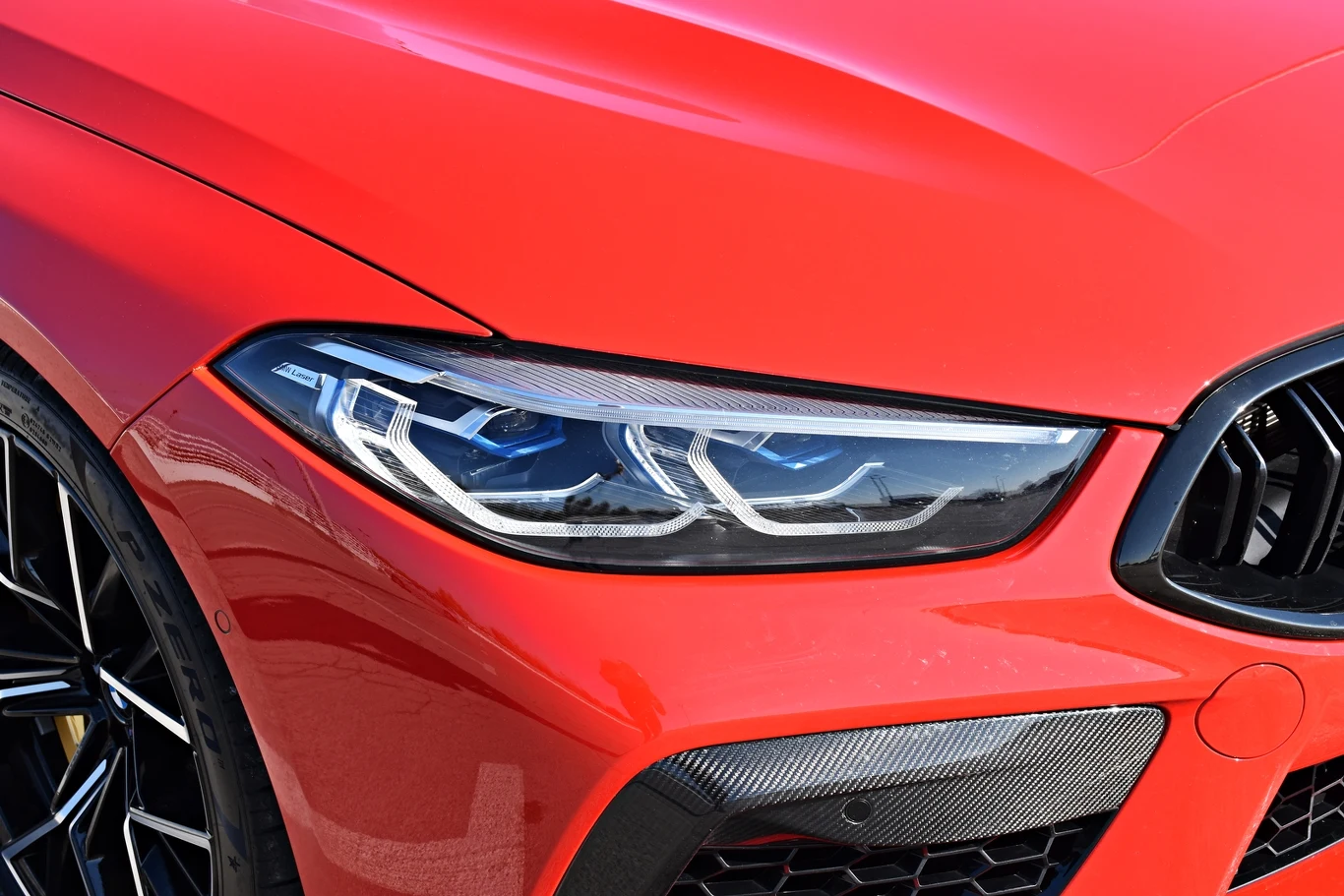 BMW M8 competition. Zdjęcia 