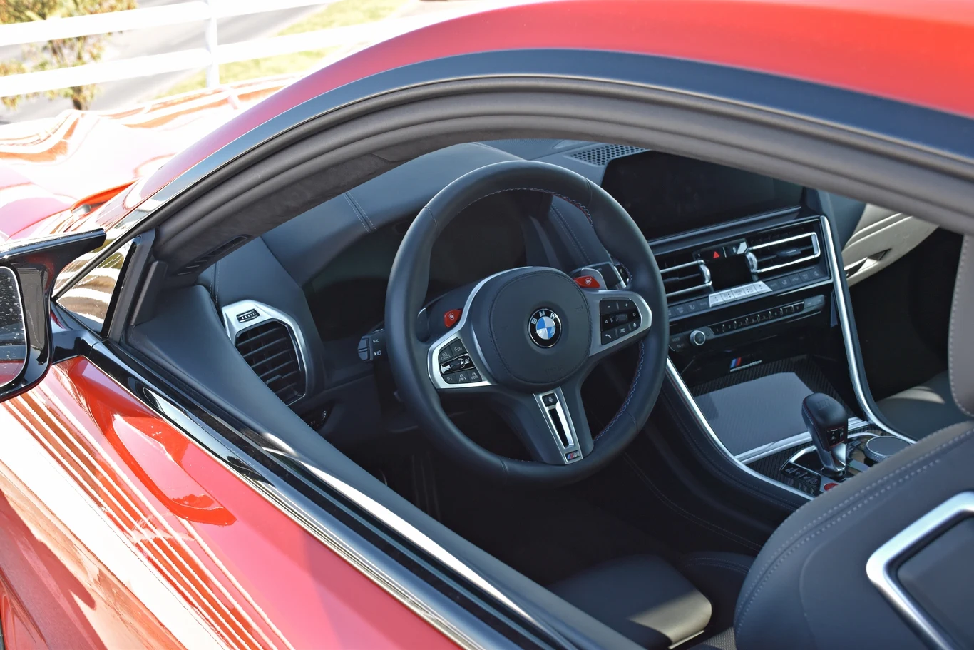 BMW M8 competition. Zdjęcia 