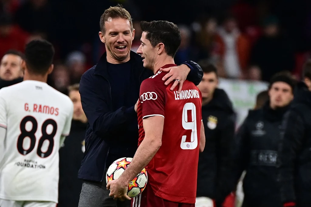 Robert Lewandowski i trener Julian Nagelsmann Robert Lewandowski i trener Julian Nagelsmann