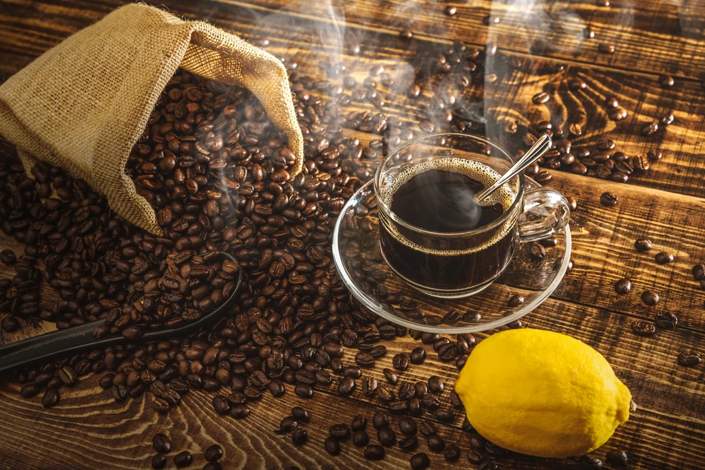 Kombinacja kawy i popularnego cytrusa ma wiele do zaoferowania