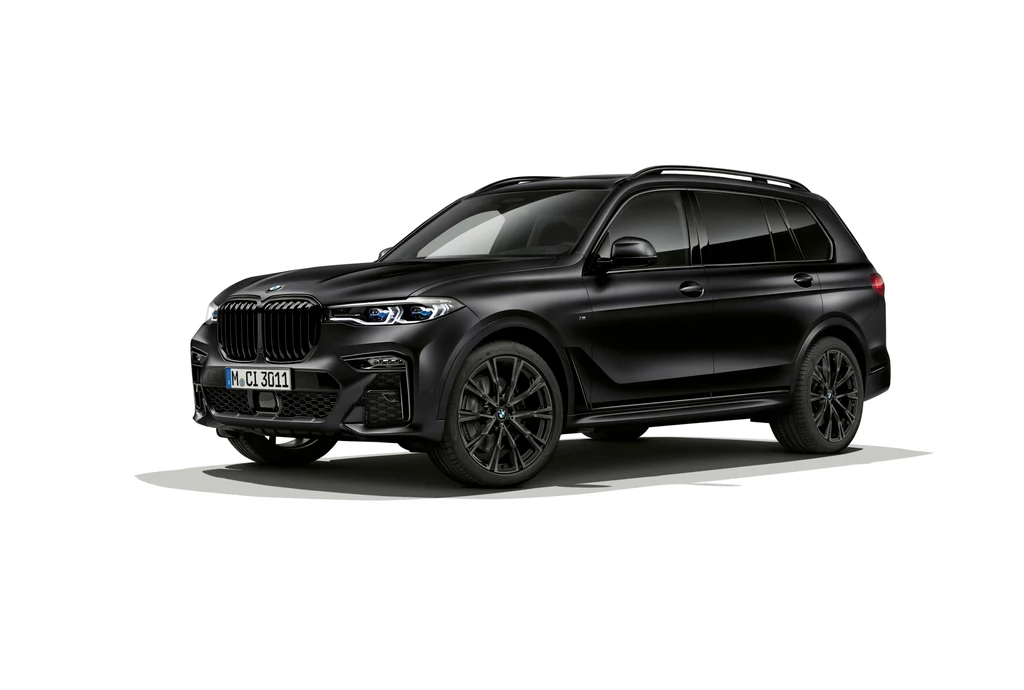 BMW X7 Frozen Black 