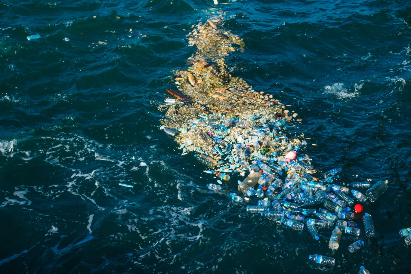 Plastikowe śmieci paliwem przyszłości? To możliwe Plastikowe śmieci paliwem przyszłości? To możliwe
