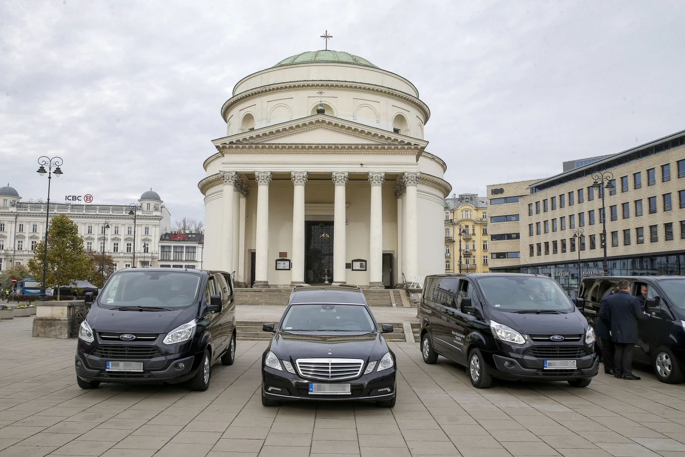 Kościół św. Aleksandra na pl. Trzech Krzyży w Warszawie. Tutaj odbyła się masz pogrzebowa Krzysztofa Kiersznowskiego