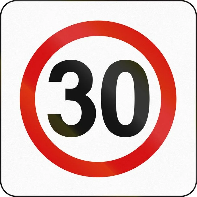 Znak B-43. Strefa ograniczonej prędkości.