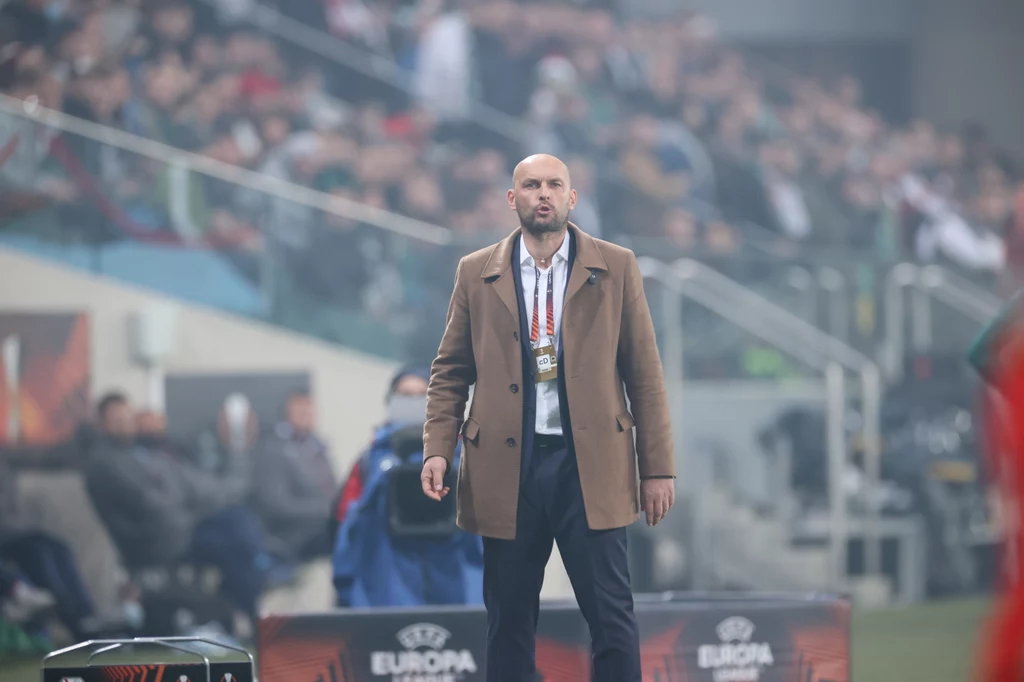 Trener Legii Warszawa Marek Gołębiewski Trener Legii Warszawa Marek Gołębiewski