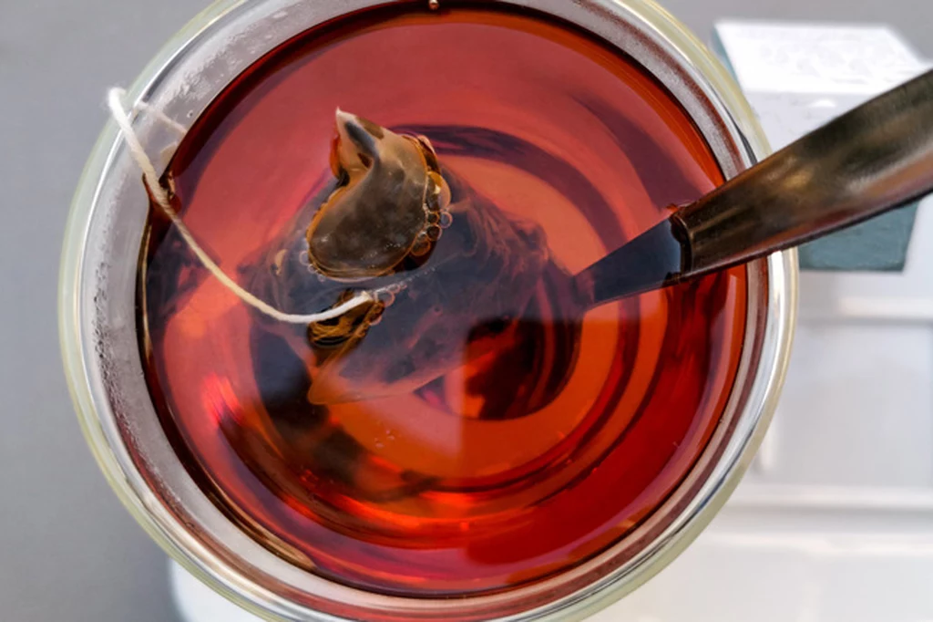 Wbrew pozorom, parzenie herbaty wcale nie jest prostym procesem