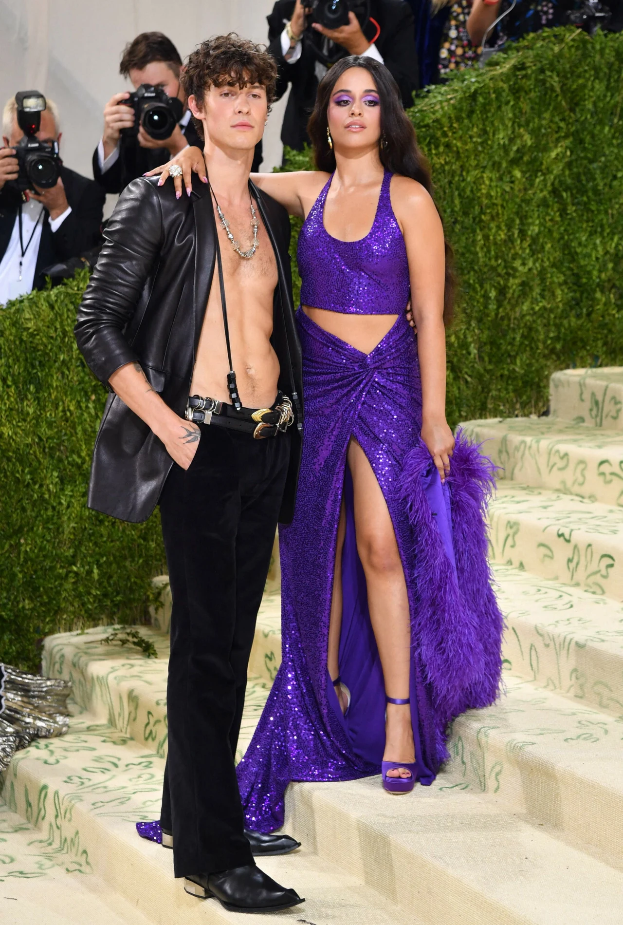Shawn Mendes (23 l.) i jego partnerka Camila Cabello (24 l.) Shawn Mendes (23 l.) i jego partnerka Camila Cabello (24 l.)