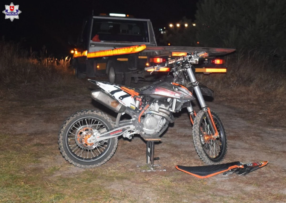 Motocyklista z obrażeniami ciała trafił do szpitala