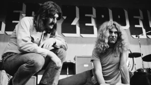 John Bonham i Robert Plant (Led Zeppelin) we wrześniu 1971 r. w Japonii