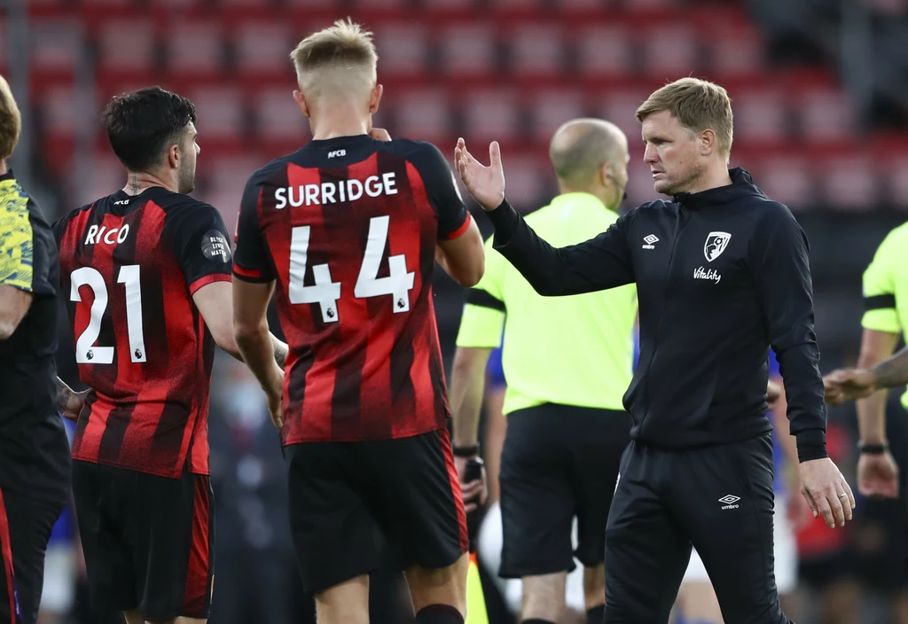 Eddie Howe (po prawej)
