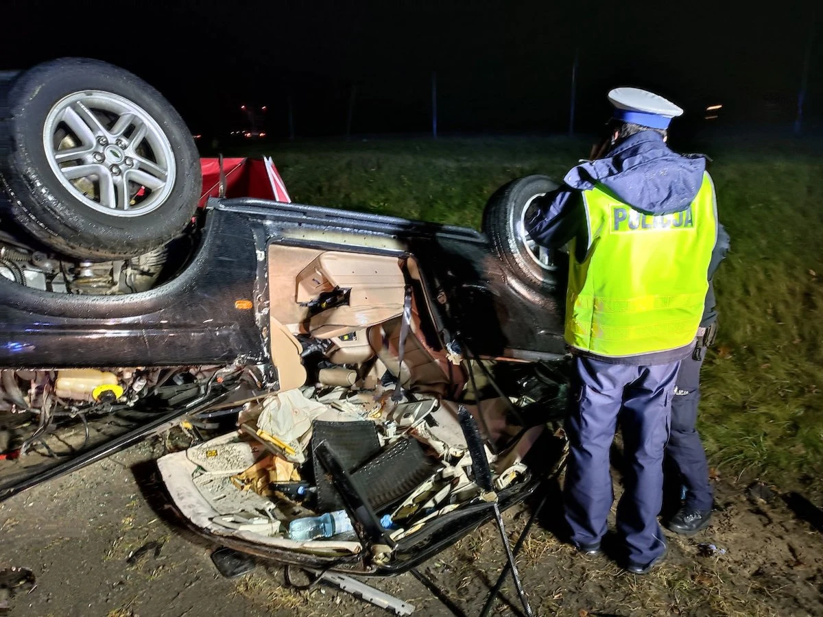 Policja nadal ustala przyczyny wypadku