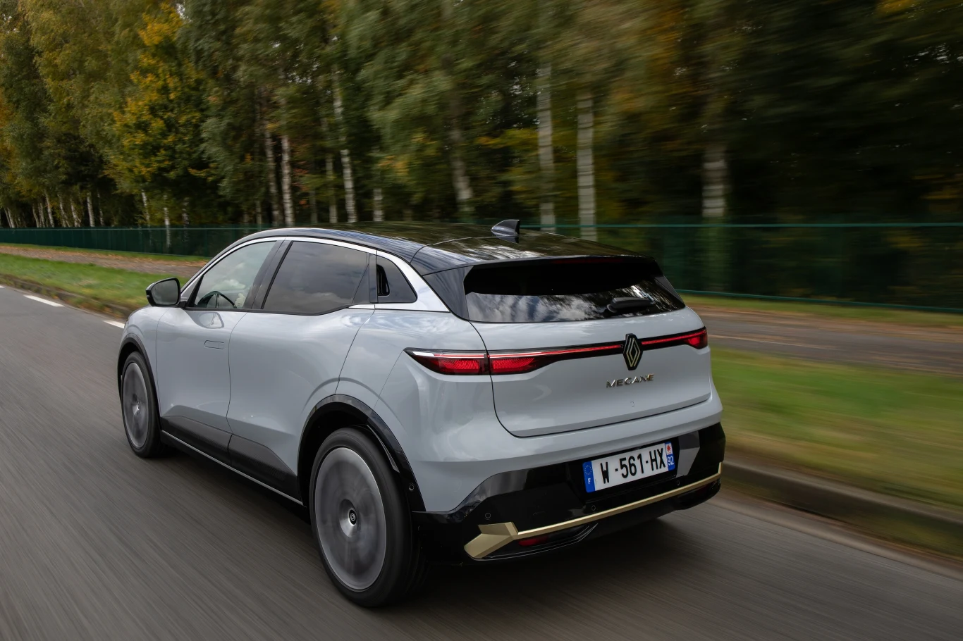 Renault Megane E-Tech. Zdjęcia 