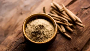 Ashwaghanda to jedna z najczęściej wykorzystywanych roślin w medycynie ajurwedyjskiej. Jak działa? 