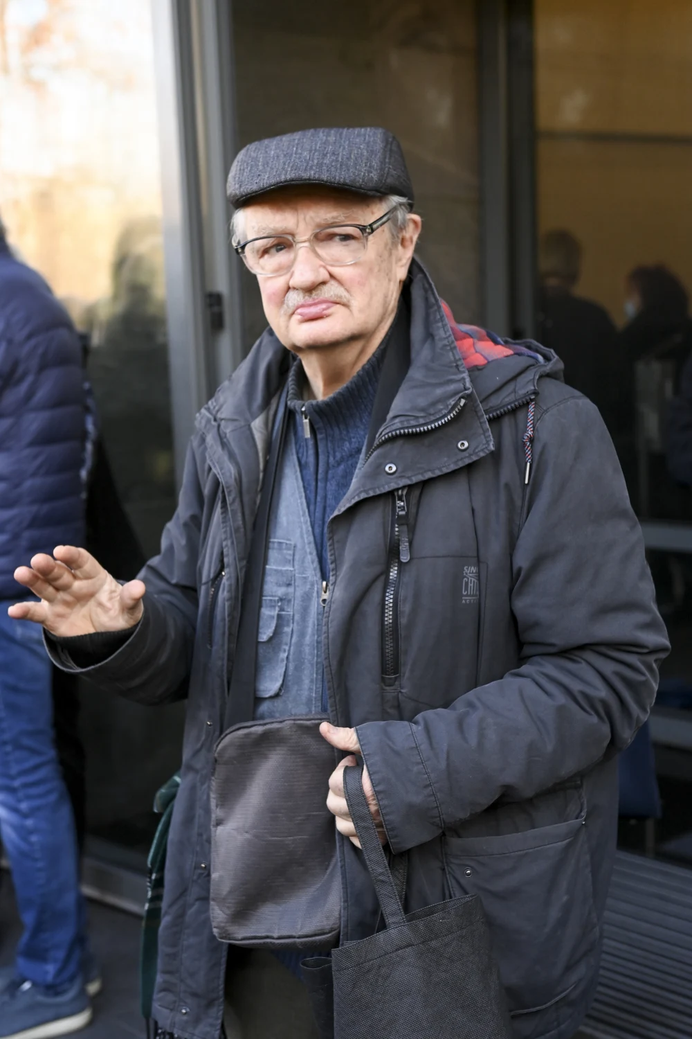 Damian Damięcki na pogrzebie Andrzeja Zaorskiego