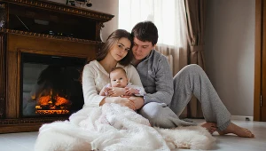 Do 2 sierpnia 2022 r. rząd miał wprowadzić przepisy, które każdemu z rodziców zagwarantują 9 tygodni nieprzenaszalnego urlopu