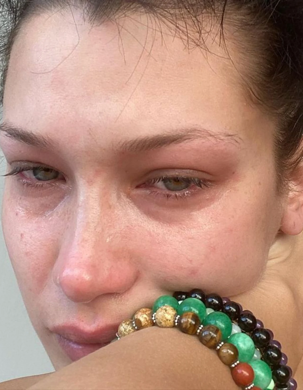 Bella Hadid, fot.https://www.instagram.com/bellahadid/