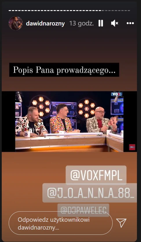 Screen z programu, gdzie podpalono maskę z podobizną Dawida Narożnego/ zdjęcie pochodzi z https://www.instagram.com/dawidnarozny/?hl=pl