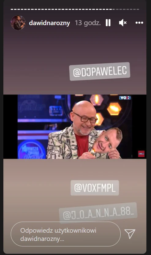 Screen z programu, gdzie podpalono maskę z podobizną Dawida Narożnego/ zdjęcie pochodzi z https://www.instagram.com/dawidnarozny/?hl=pl