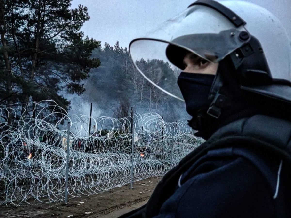 Polskie służby na granicy