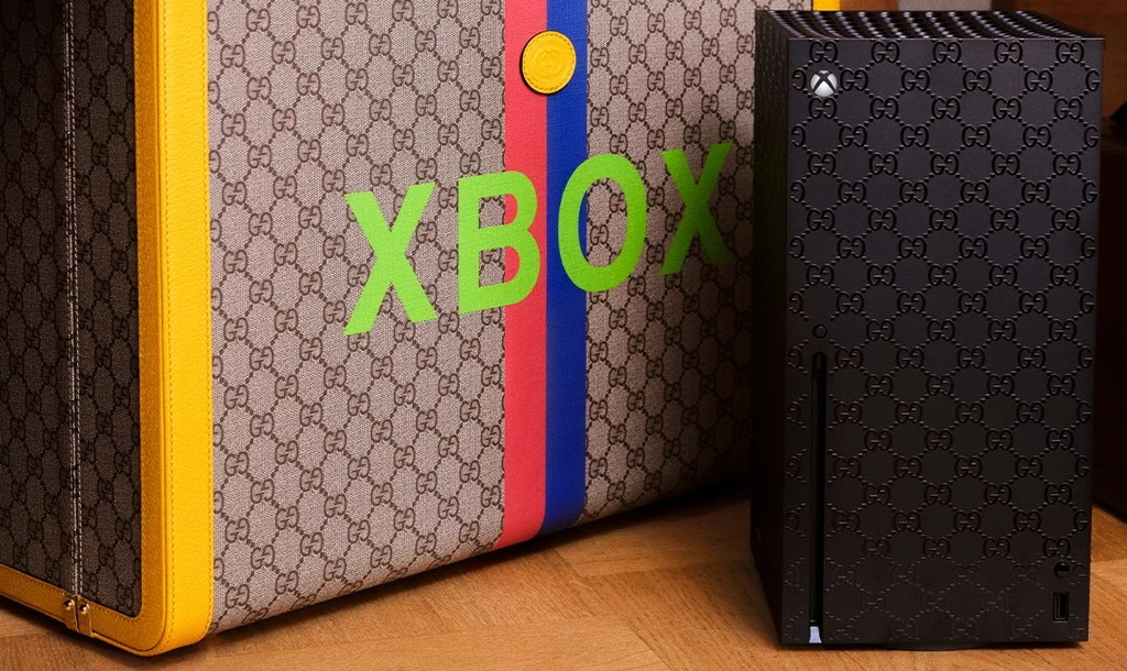 Xbox Series X w barwach Gucci