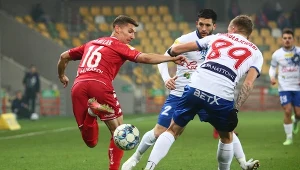 Podbeskidzie – Widzew 4:0. Biliński pracuje na kolejny tytuł piłkarza miesiąca