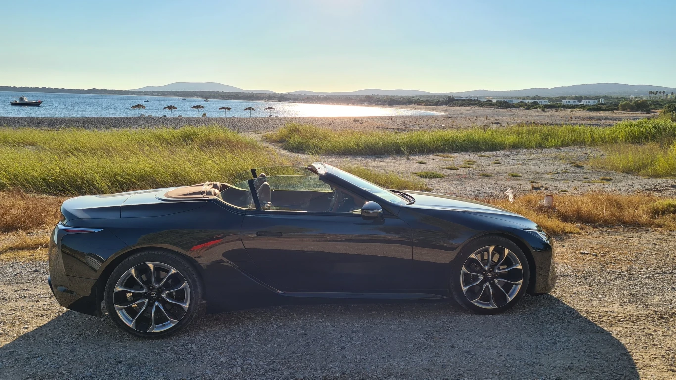 Lexus LC 500 Convertible. Zdjęcia
