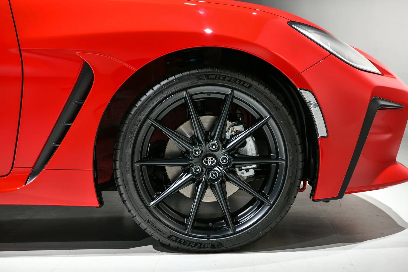 Toyota GR 86. Zdjęcia