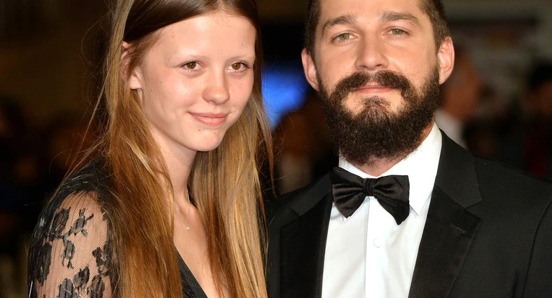 Mia Goth i Shia LeBeouf rozwodzą się! Mia Goth i Shia LeBeouf rozwodzą się!