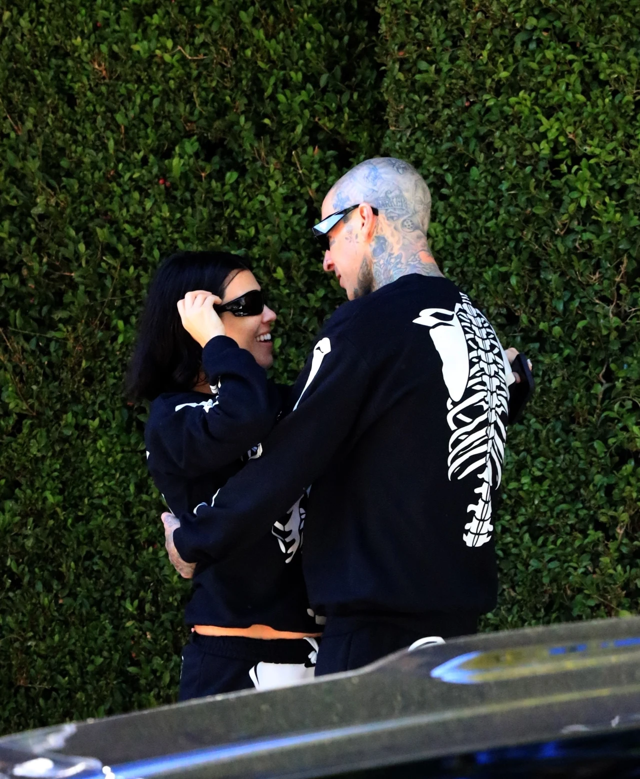 Kourtney Kardashian i Travis Barker Kourtney Kardashian i Travis Barker