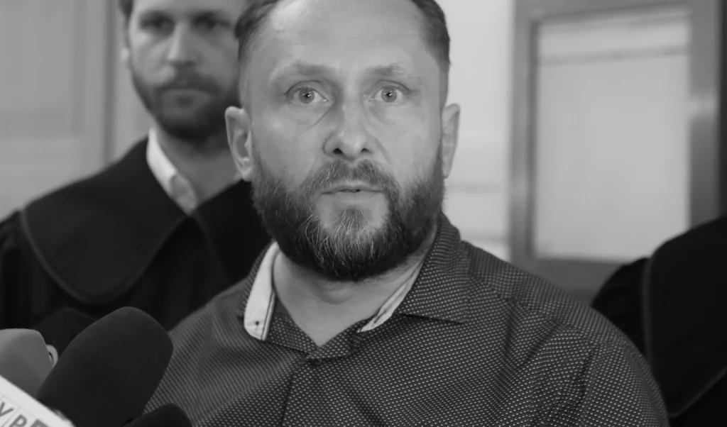 Kamil Durczok zmarł w nocy z poniedziałku na wtorek Kamil Durczok zmarł w nocy z poniedziałku na wtorek