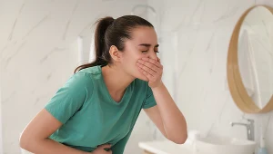 Jednorazowy epizod to nic groźnego, ale jeśli wymioty się powtarzają, trzeba szukać przyczyny