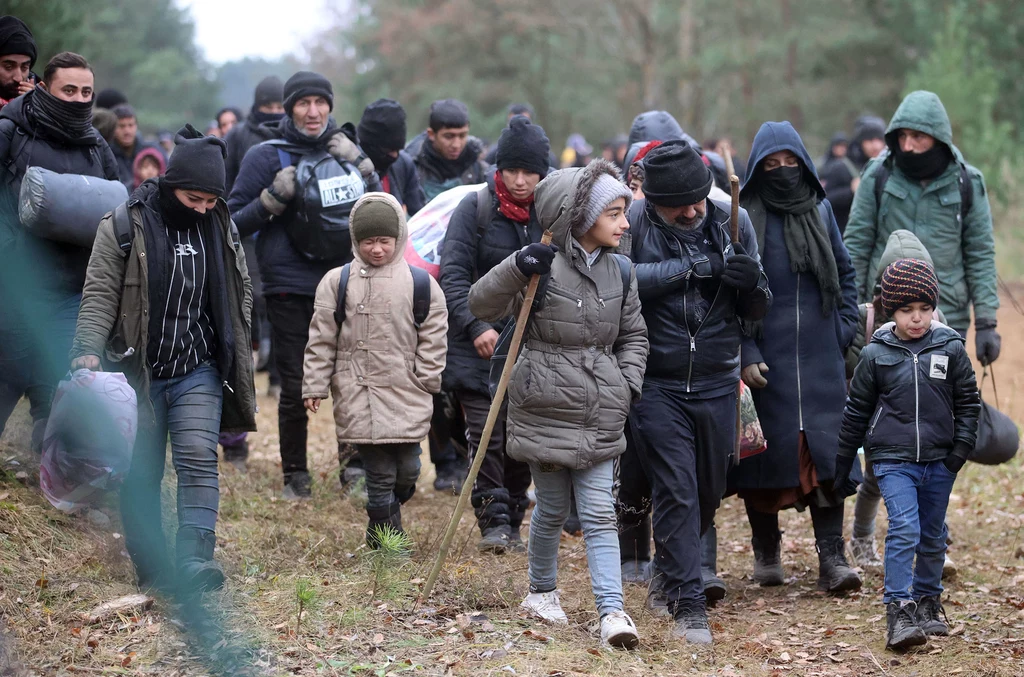 Migranci przy granicy Migranci przy granicy