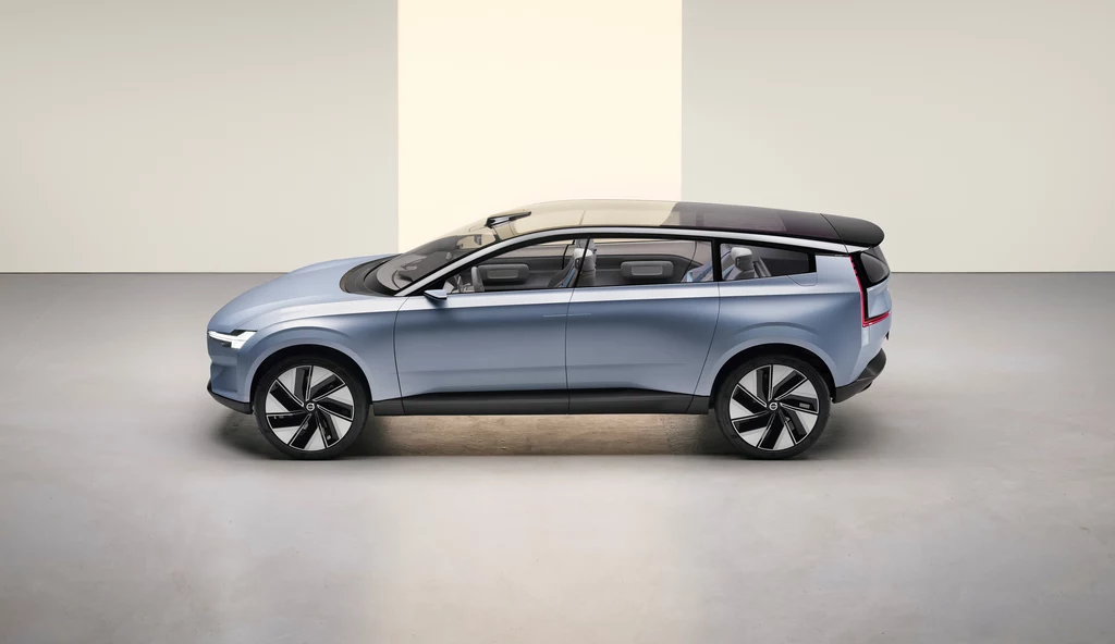 Volvo Concept Recharge