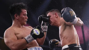 Takeshi Inoue (z lewej) Tim Tszyu