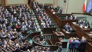 Ustawa okołobudżetowa na 2022 r. uchwalona przez Sejm