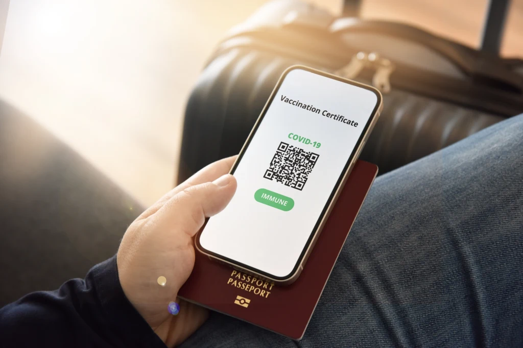 Do  Sejmu trafi poselski projekt ustawy pozwalający pracodawcy na zweryfikowanie, czy pracownik jest zaszczepiony przeciwko COVID-19