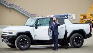 Joe Biden i Hummer Pickup