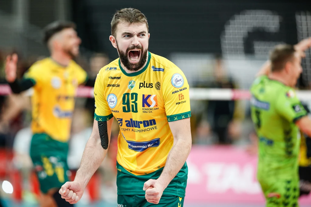 Uros Kovacević i jego koledzy z Aluronu CMC Warty Zawiercie wygrali dziesiąty mecz z rzędu w PlusLidze Uros Kovacević i jego koledzy z Aluronu CMC Warty Zawiercie wygrali dziesiąty mecz z rzędu w PlusLidze