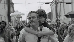 Główną rolę w filmie "C'mon, C'mon" gra Joaquin Phoenix