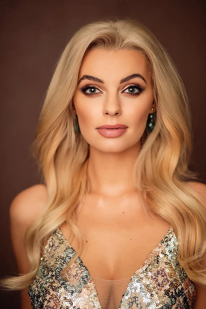 Karolina Bielawska - polska kandydatka do tytułu Miss World 2021 